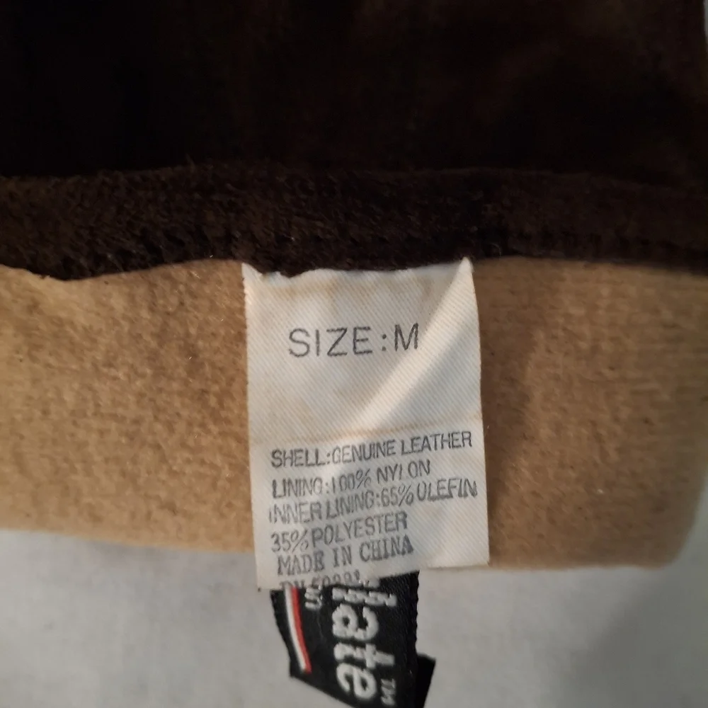 Thinsulate Women's Brown Suede Gloves Classic Design